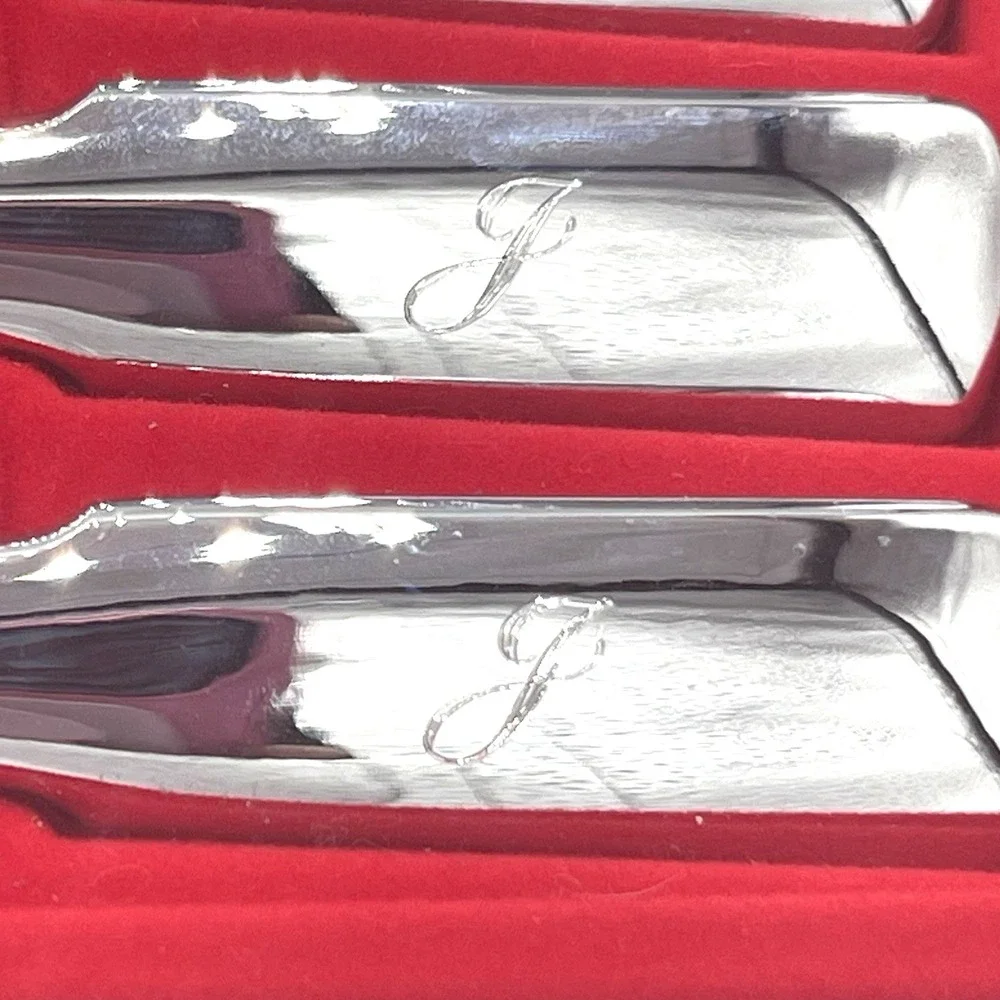 Vintage 60's 70's Carvel Hall Towle 2‎ Pc Carving Set + Steak Knives Inscribed J